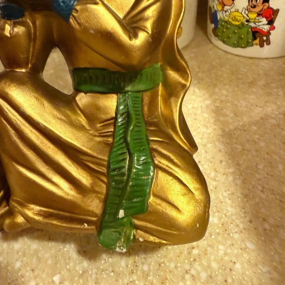 Vintage Ardco Holiday Golden Three Wise Men Christmas Figurines made in Japan